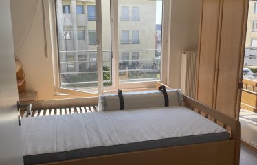 A louer à Strassen appartement semi meublé, 2 chambres à coucher, 2.200 EUR/ mois