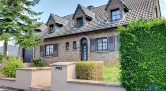 SPACIEUSE MAISON à OLM (Commune de Kehlen)