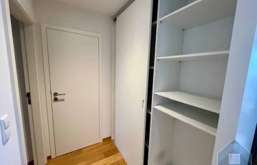 Très bel appartement lumineux avec balcon à Hollerich